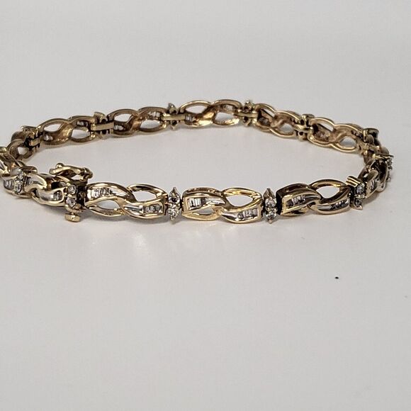 Beautiful 10K yellow gold oval link Diamonds Bracelet 7" - Picture 12 of 12